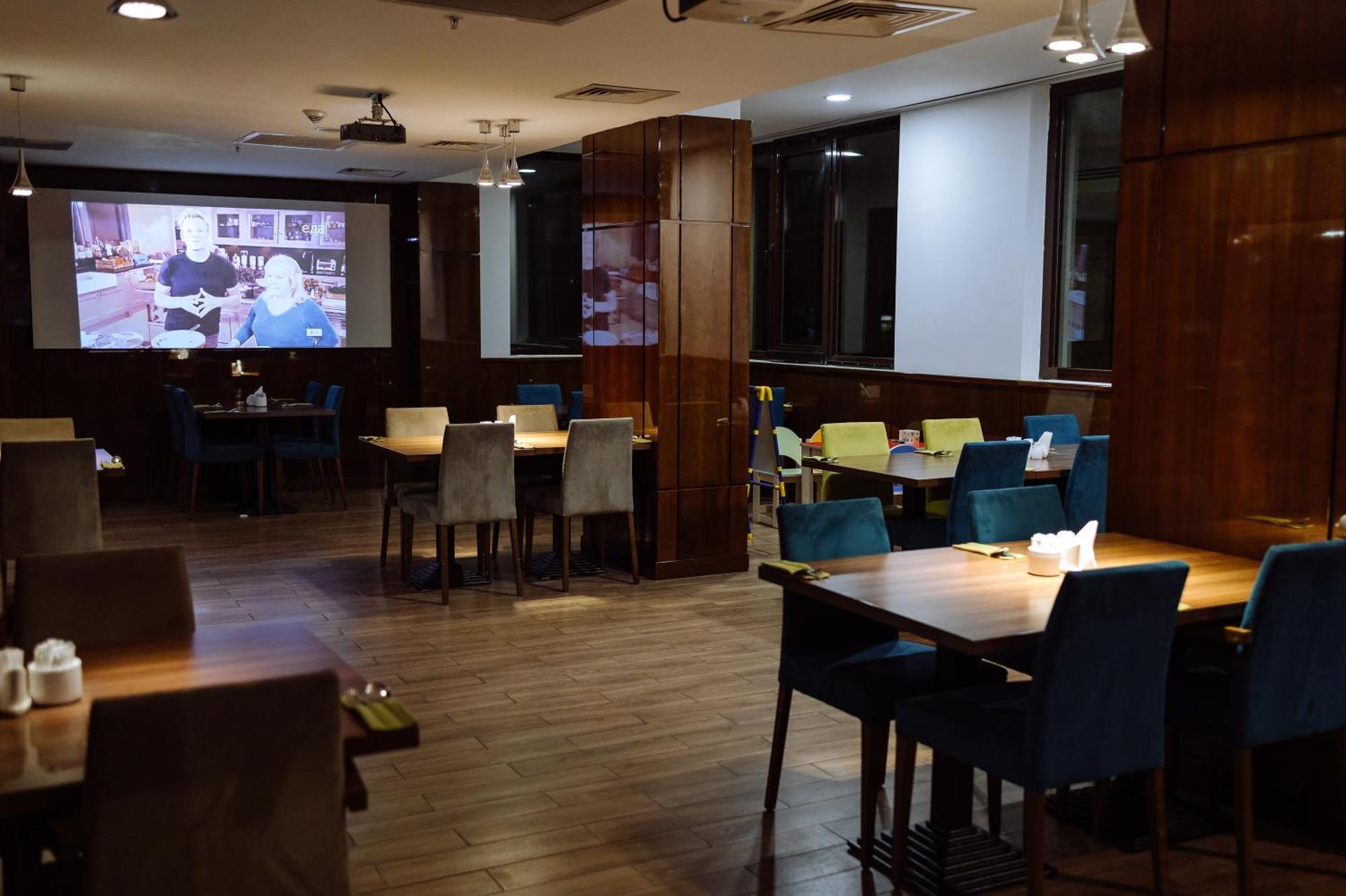 Holiday Inn Aktau By Ihg Zewnętrze zdjęcie