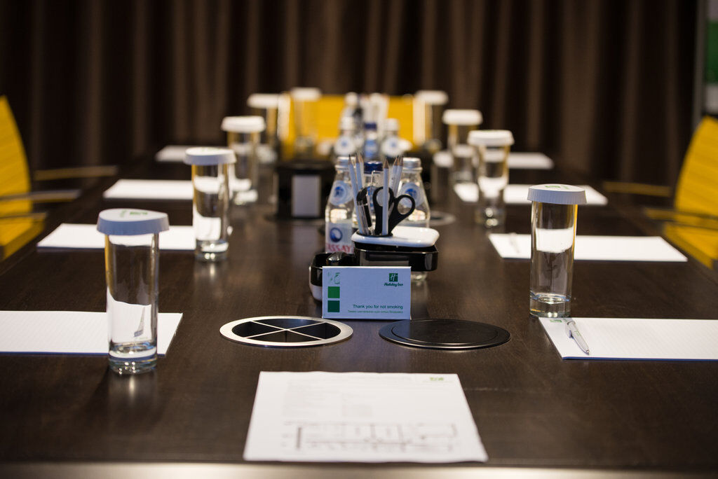 Holiday Inn Aktau By Ihg Zewnętrze zdjęcie